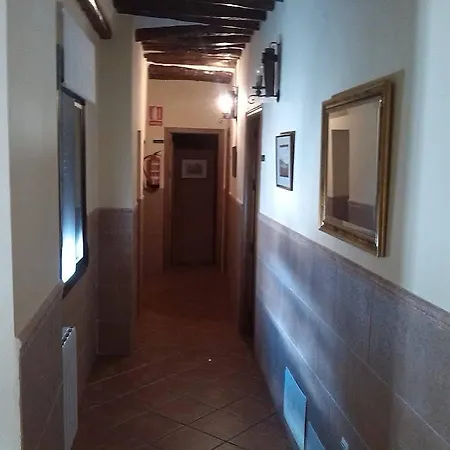 Rural Real De Nevada Bike And Treeking Hotel Laroles