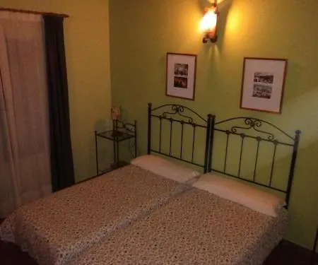 Hotel Rural Real De Nevada Bike And Treeking Laroles
